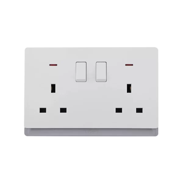 SOCKET - TWIN MULTI USB IVORY (13A)